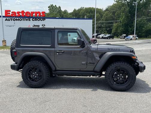 Granite Crystal Metallic Clearcoat 2026 Jeep Wrangler Willys