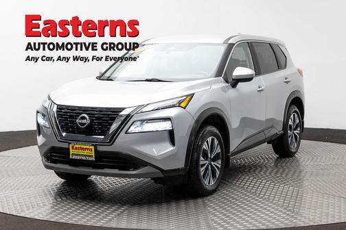 Brilliant Silver Metallic 2023 Nissan Rogue SV