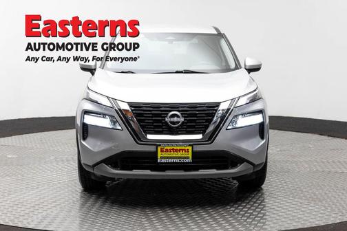 Brilliant Silver Metallic 2023 Nissan Rogue SV