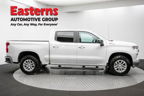 Summit White 2023 Chevrolet Silverado 1500 LT