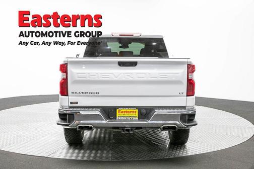 Summit White 2023 Chevrolet Silverado 1500 LT