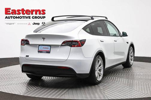 Pearl White Multi-Coat 2021 Tesla Model Y Long Range Dual Motor All-Wheel Drive