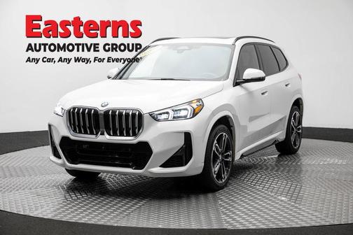 Alpine White 2024 BMW X1 xDrive28i