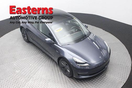 Gray 2023 Tesla Model 3 Long Range