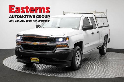Summit White 2018 Chevrolet Silverado 1500 WT