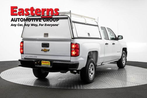 Summit White 2018 Chevrolet Silverado 1500 WT
