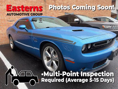 B5 Blue Pearl Coat 2015 Dodge Challenger R/T Plus