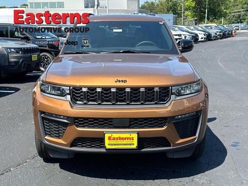 Copper Shino Metallic Clearcoat 2027 Jeep Grand Cherokee Limited