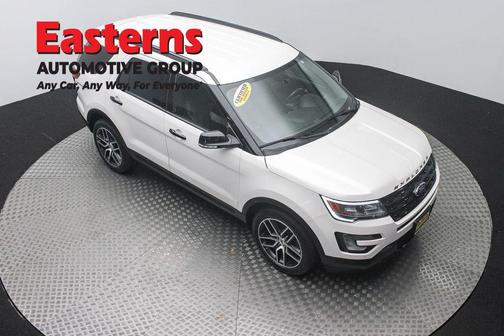 White Platinum Metallic Tri-Coat 2017 Ford Explorer sport