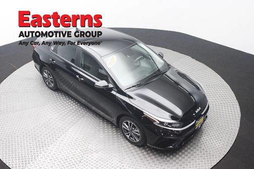 Aurora Black 2023 Kia Forte LXS
