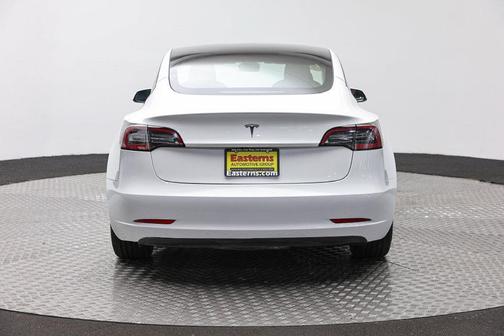 Pearl White Multi-Coat 2021 Tesla Model 3 Standard Range Plus