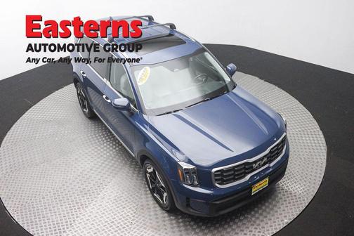 Midnight Lake Blue 2024 Kia Telluride S