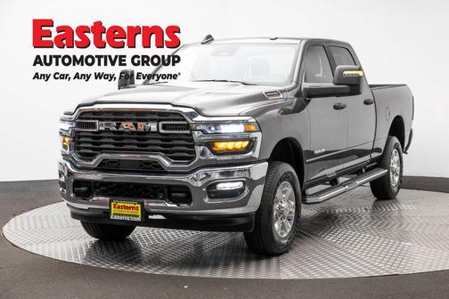Granite Crystal Metallic Clearcoat 2026 RAM 2500 Big Horn Crew Cab 4x4 6'4' Box