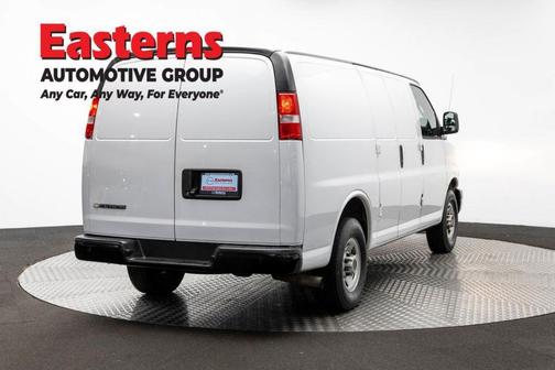 Summit White 2021 Chevrolet Express 2500 Work Van