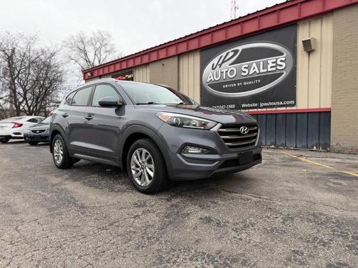 2016 Hyundai TUCSON SE
