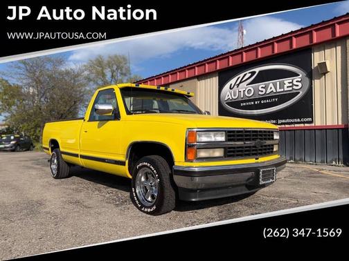 Yellow 1993 Chevrolet 1500 C1500 Silverado 2dr Standard Cab LB
