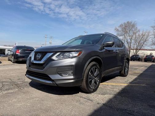 2020 Nissan Rogue SV
