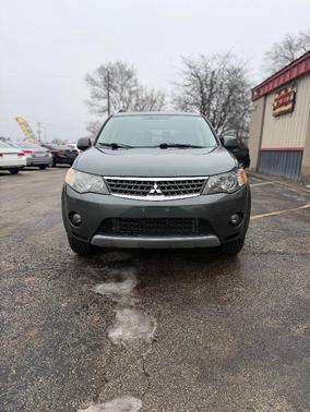 2009 Mitsubishi Outlander XLS