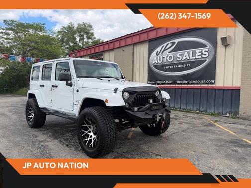 Bright White Clear Coat 2018 Jeep Wrangler JK Unlimited Sahara