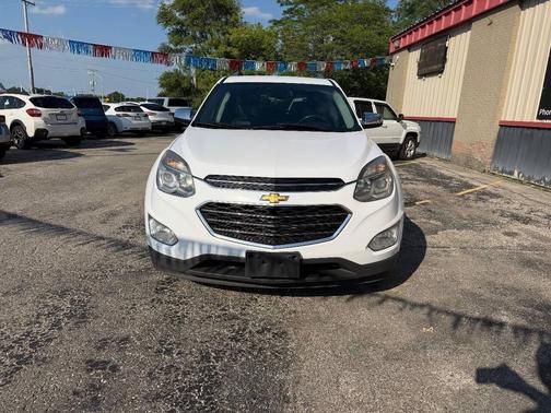 Summit White 2017 Chevrolet Equinox Premier
