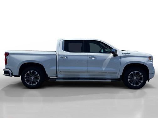 Black 2025 Chevrolet Silverado 1500 High Country