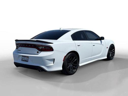 2020 Dodge Charger R/T Scat Pack