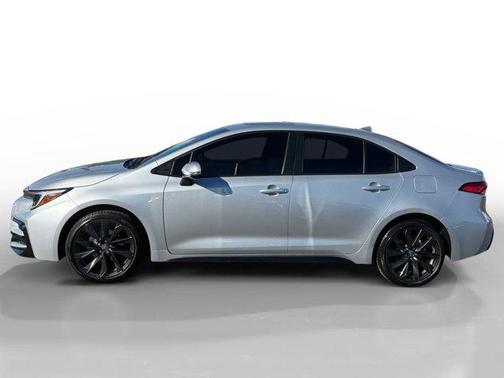 2025 Toyota Corolla Hybrid SE