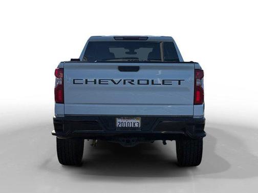 2022 Chevrolet Silverado 1500 Custom Trail Boss