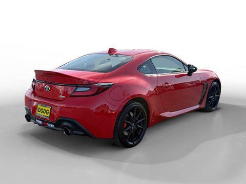 2024 Toyota GR86 Premium