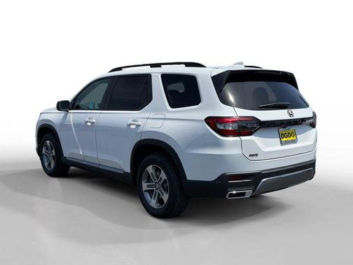 Platinum White Pearl 2026 Honda Pilot EX-L