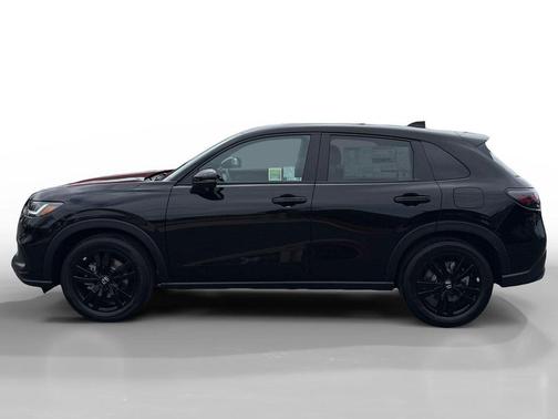 Crystal Black Pearl 2027 Honda HR-V Sport