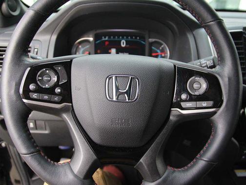 2020 Honda Pilot AWD Black Edition