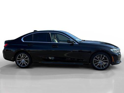 2022 BMW 330 330i