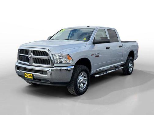 2018 RAM 2500 Tradesman Crew Cab 4x4 6'4' Box