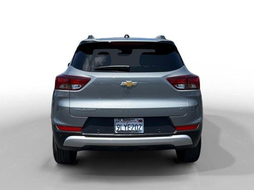 Sterling Gray Metallic 2024 Chevrolet Trailblazer LT