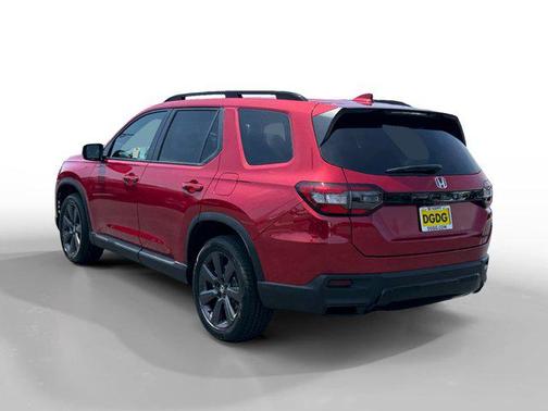 Radiant Red Metallic II 2026 Honda Pilot Sport