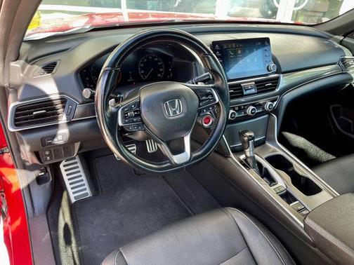 Photo 4 of 27 of 2019 Honda Accord Sport