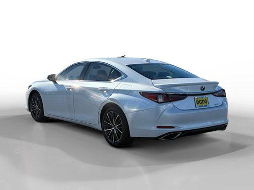 2022 Lexus ES 350 Base