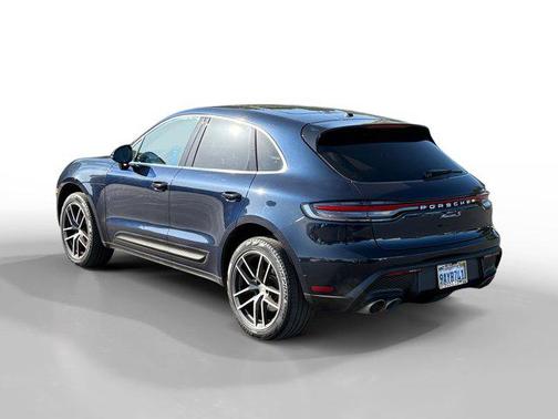 2022 Porsche Macan S