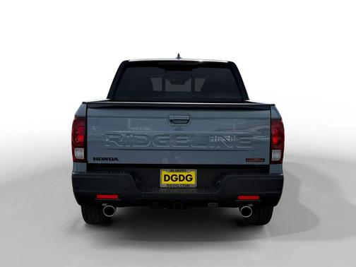 Sonic Gray Pearl 2026 Honda Ridgeline TrailSport+