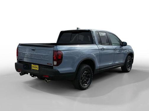 Sonic Gray Pearl 2026 Honda Ridgeline TrailSport+