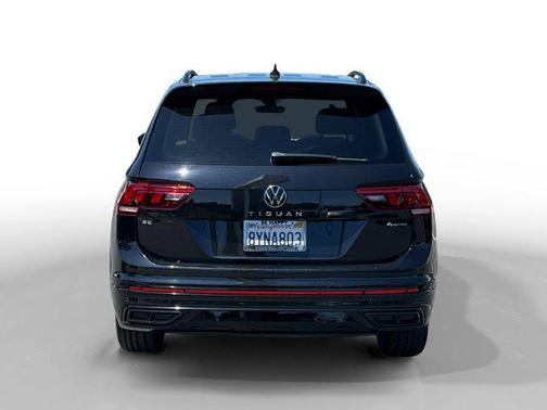 2022 Volkswagen Tiguan 2.0T SE R-Line Black 4MOTION