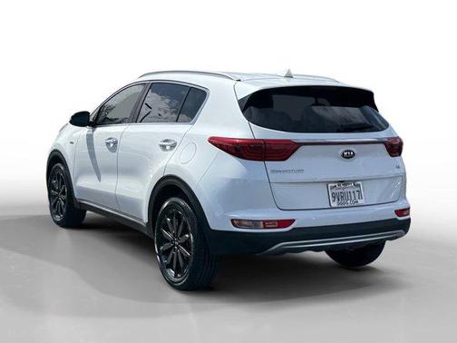 Snow White Pearl 2019 Kia Sportage EX