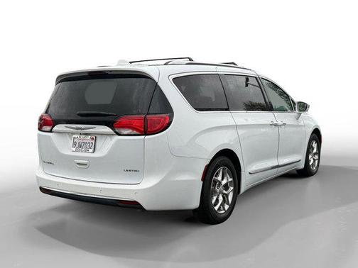 2018 Chrysler Pacifica Limited