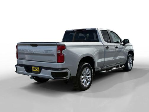 Silver Ice Metallic 2022 Chevrolet Silverado 1500 Limited Custom