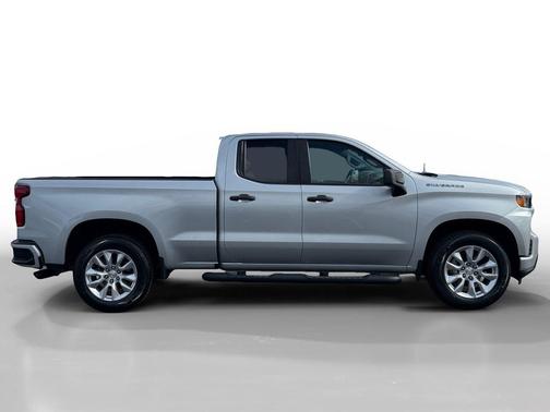 Silver Ice Metallic 2022 Chevrolet Silverado 1500 Limited Custom