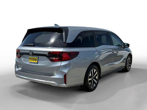 Solar Silver Metallic 2026 Honda Odyssey EX-L