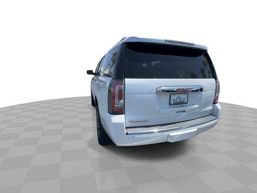 White Frost Tri-Coat 2019 GMC Yukon Denali