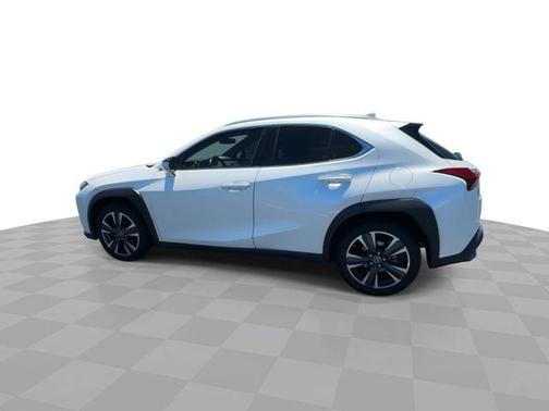 White Pearl 2021 Lexus UX 200 Base