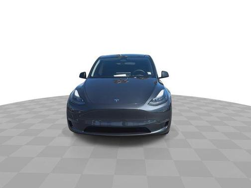 Stealth Gray 2024 Tesla Model Y Long Range